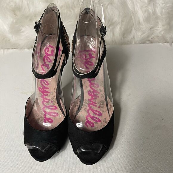Betsey Johnson Betseyville Black suede heels SZ7.5 - Picture 2 of 9